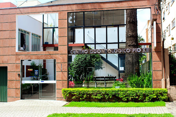 Foto 1 Centro Odontológico Pio XII Dentista 24 Horas