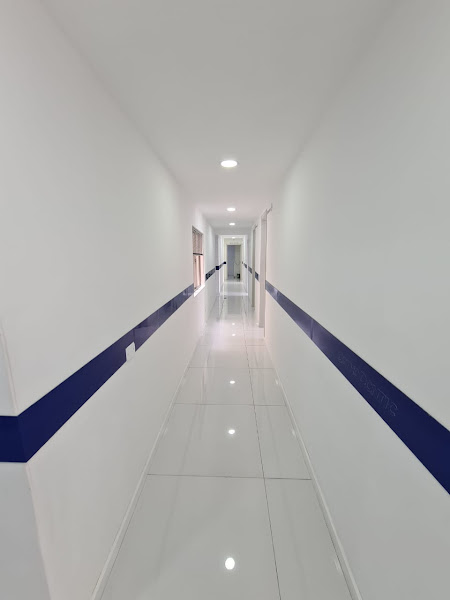 OrthoDontic Curitiba - Especializada em Tratamento Ortodôntico Emergência e Clínico Geral (Tratamento de Canal, Implante, Restauração Dental, Prótese, Clareamento e Limpeza Dental, Aparelho Metálico e Estético, Extração do Siso, Faceta de Porcelana)