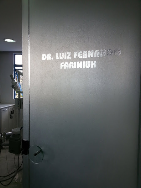 Foto 2 Odontologia e Endodontia Dr. Luiz Fernando Fariniuk
