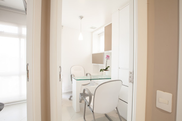 Foto 5 Dra. Elisângela Dallazen