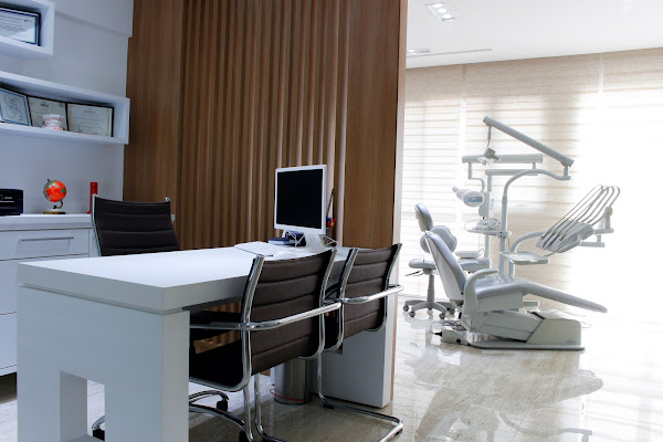 Foto 1 Meger Odontologia