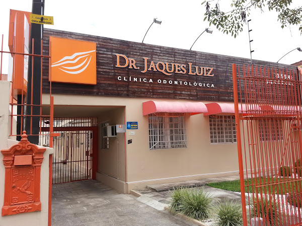 Clínica Odontológica Dr. Jaques Luiz