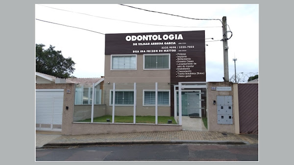 Consultório Odontológico Dr Vilmar Arruda Garcia e Dra Ida Frizon de Mattos