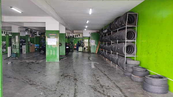 Foto 4 Auto Center & Borracharia 24 Horas