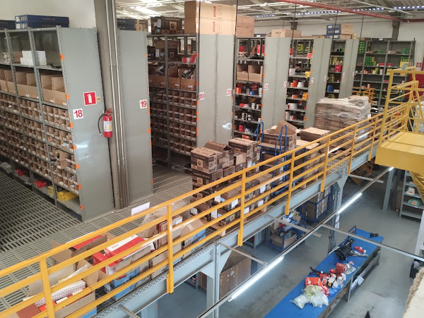 Foto 3 Barros Auto Peças Foto 3 Barros Auto Peças