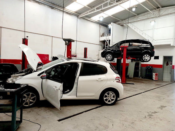 Foto 3 Auto Elétrica Poltronieri Foto 3 Auto Elétrica Poltronieri