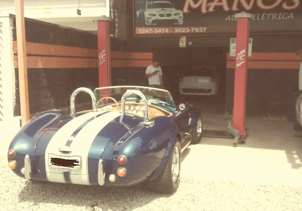 Foto 2 Manos auto elétrica