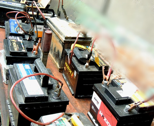 Foto 6 Baterias Portão