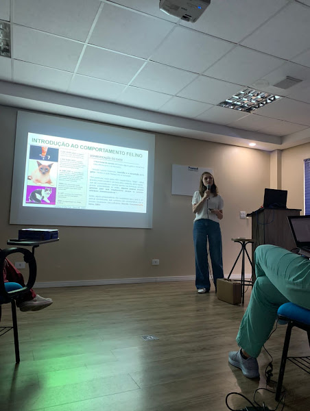 Foto 3 Dra.Gatos - Atendimento veterinário exclusivo para gatos em domicílio