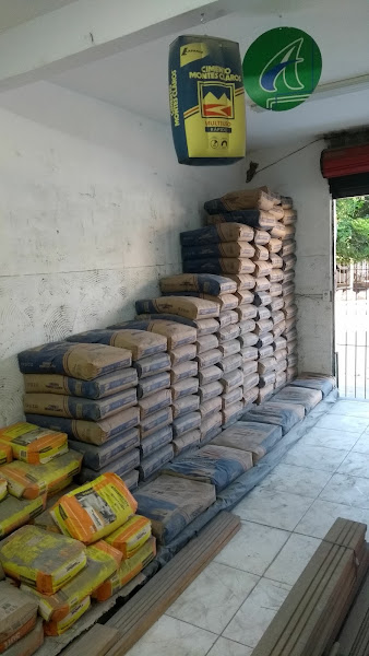 Foto 1 Casa de Ração Oliveira