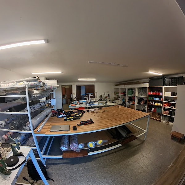 Foto 1 Lucky Pet Produtos para Pet Shop Acessorios para Animais, Cães e Gatos