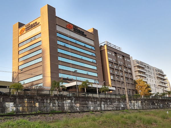 Foto 1 Hospital Marcelino Champagnat - Infectologia