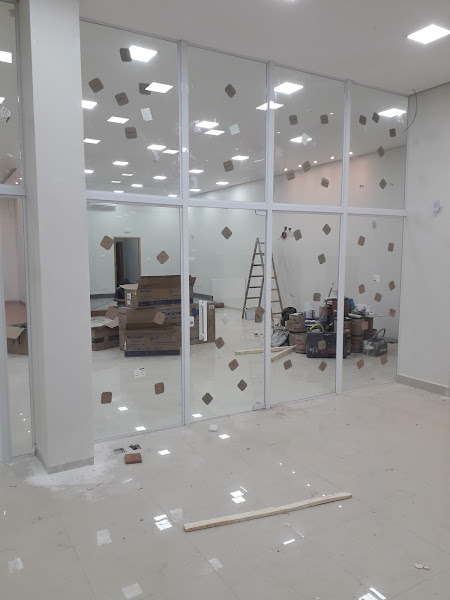 Foto 3 Stylos Vidros