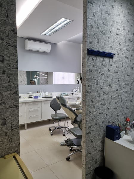 Foto 2 Juliana Manganoti Negro