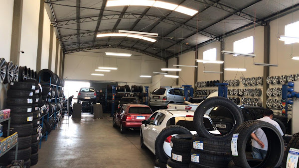 Foto 1 Du Vally Auto Center