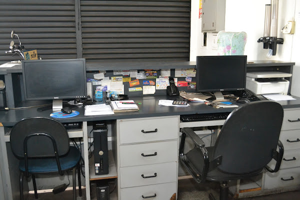 Foto 2 Carburama Red Car