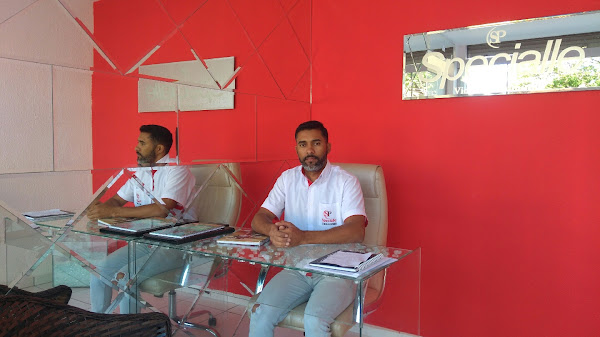 Foto 1 Vidraçaria Specialle Vidros e Aluminios