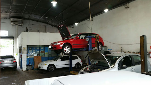 Foto 1 Auto MECANICA ESMAR Foto 1 Auto MECANICA ESMAR