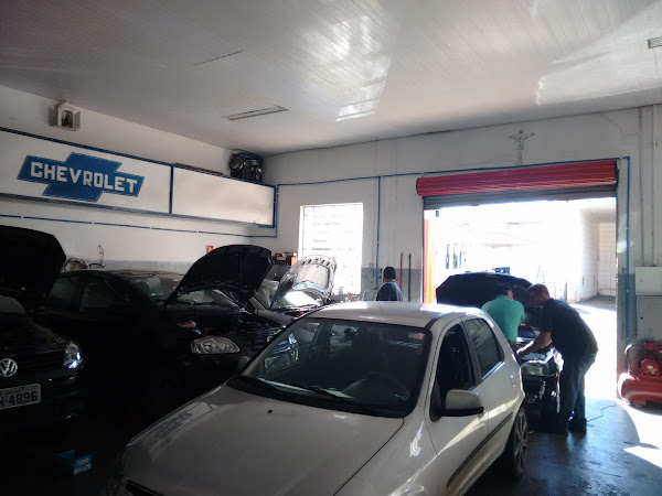 Foto 1 JJ Gianeze Centro Automotivo Ltda Me