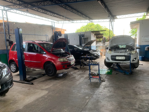 Foto 2 Auto Mecânica Quatro Rodas