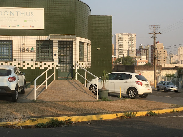 Foto 0 Clínica Odonthus - Dra. Maisa Quintas da Costa