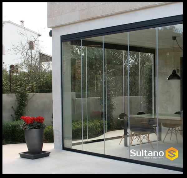 Foto 6 SULTANO VIDROS - Envidraçamento de Sacadas, Corrimão e Guarda-Corpo de Inox e Vidro