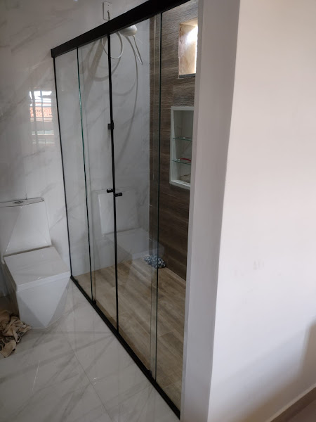 Foto 2 Alves e Alves Vidraçaria