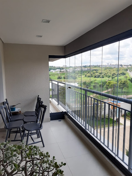 Campana Vidros e Esquadrias de Alumínio