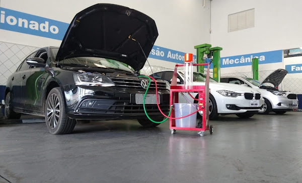 Foto 1 Bosch Car Service - Alinhadora e Balanceadora Pipo