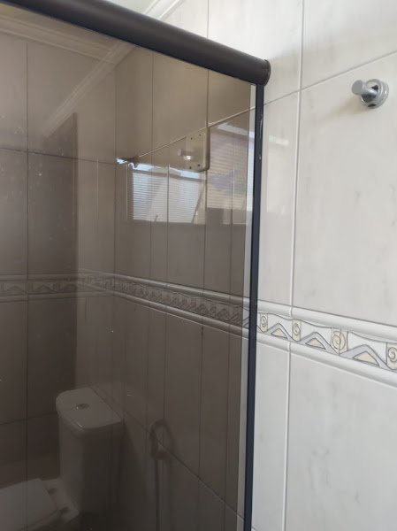 Foto 2 Multividros Comércio e Colocacão de Vidros.