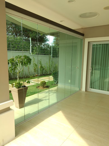 Foto 2 Sacadas Gold Envidraçamento de Sacadas