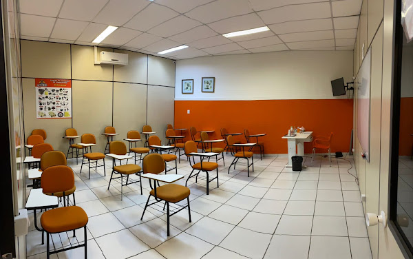 Foto 1 Auto Moto Escola Mérito