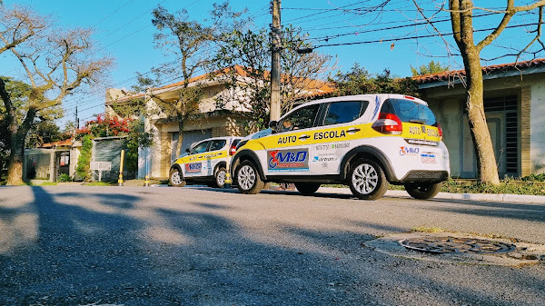 M & D Auto Escola