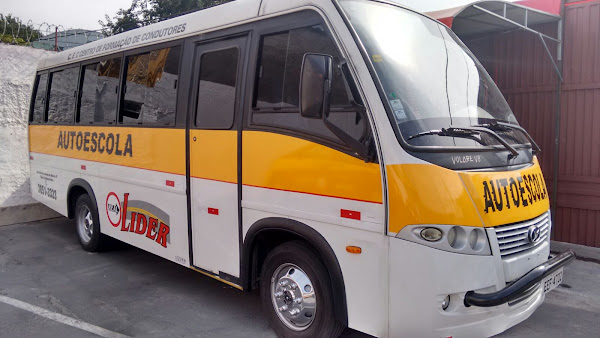 Foto 1 Autoescola Real Lider