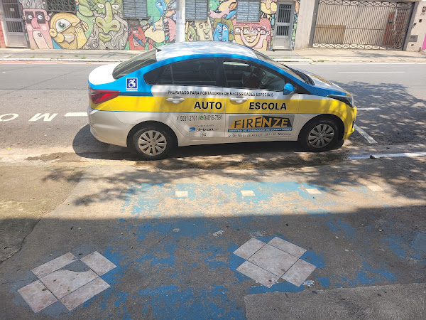 Foto 3 Auto Escola Firenze