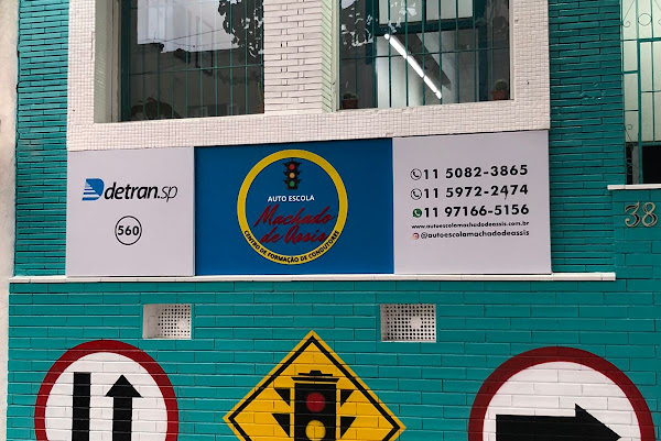 Auto Escola Machado de Assis.