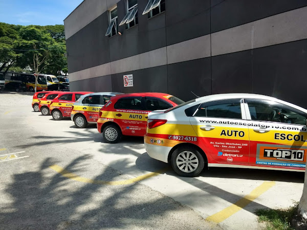 Foto 1 AUTO ESCOLA TOP10