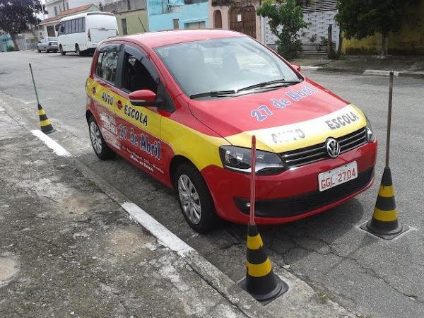 Foto 2 Auto Escola 27 de Abril Foto 2 Auto Escola 27 de Abril
