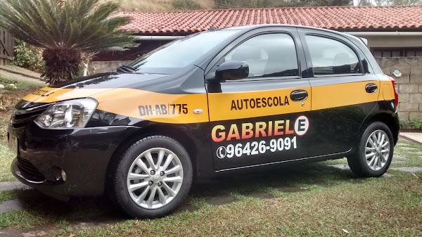 Auto e Moto Escola