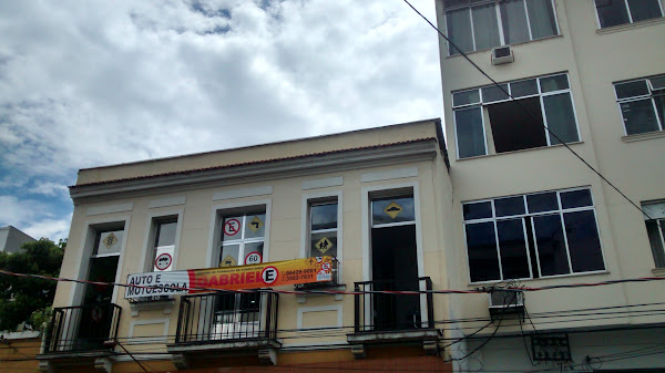 Foto 1 Auto e Moto Escola