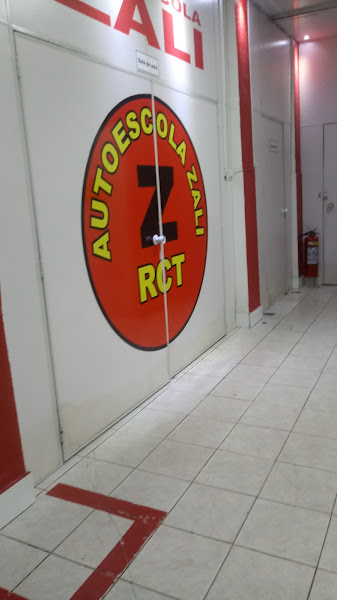 Foto 1 Auto Escola Zali Grupo RCT