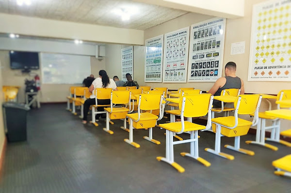 Foto 1 AUTOESCOLA SAENS PEÑA