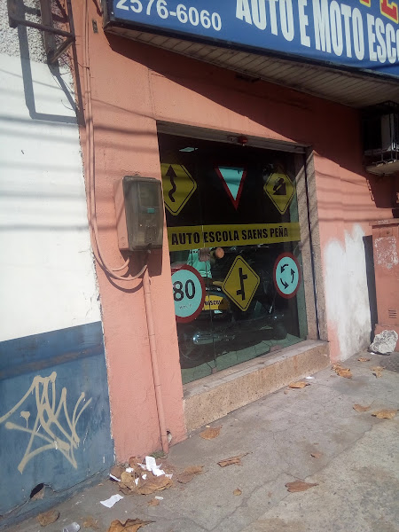 Foto 2 AUTOESCOLA SAENS PEÑA