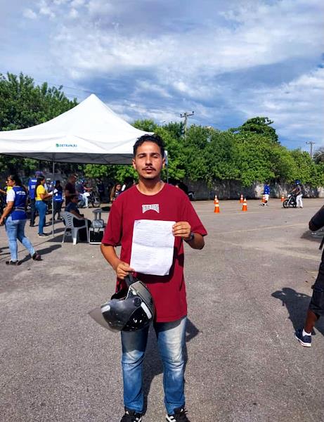 Foto 4 Auto Escola Silverstone Foto 4 Auto Escola Silverstone