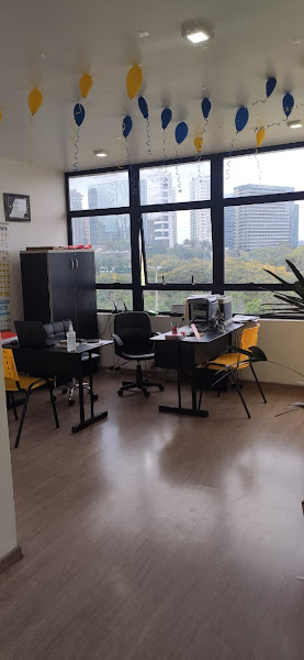 Foto 2 Auto Escola F & M