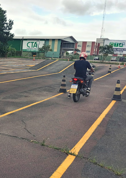 Foto 1 AUTO ESCOLA CFC PARANÁ