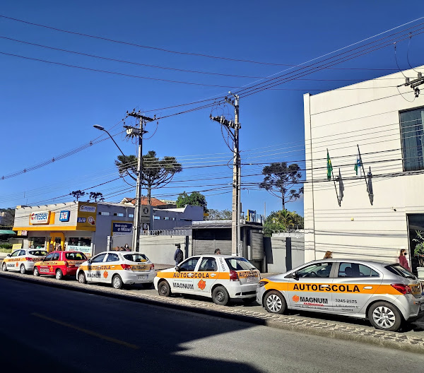 Foto 3 Autoescola Magnum Portão