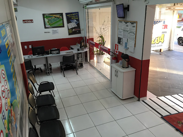 Foto 1 Auto Escola Aprender