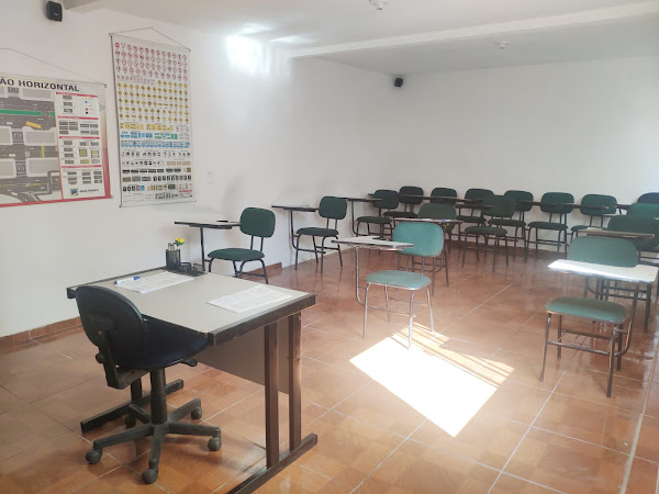 Foto 1 AUTOESCOLA CHAVES