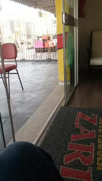 Foto 1 Auto Escola Zari F1